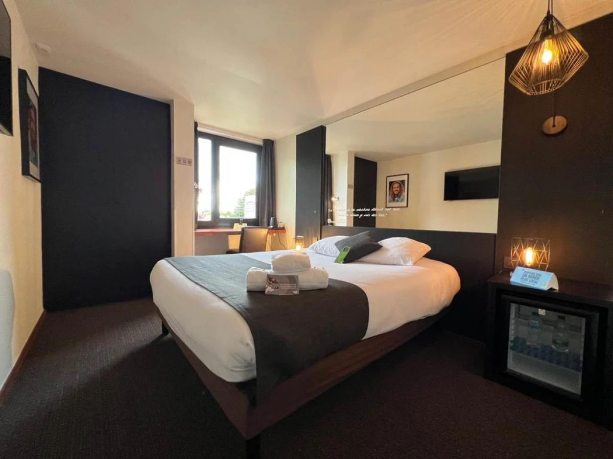 Logis Hôtel Restaurant Des Acacias Lille Neuville  - Bonjour Fun