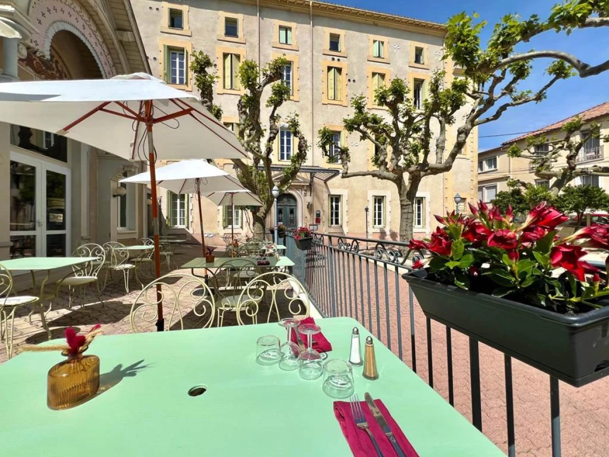 Logis Hotel restaurant des Thermes - Bonjour Fun
