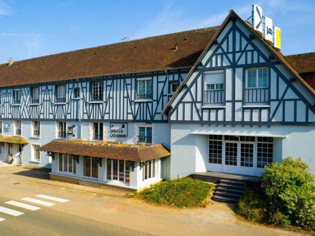 Logis hôtel Restaurant Le Faisan Dore - Bonjour Fun