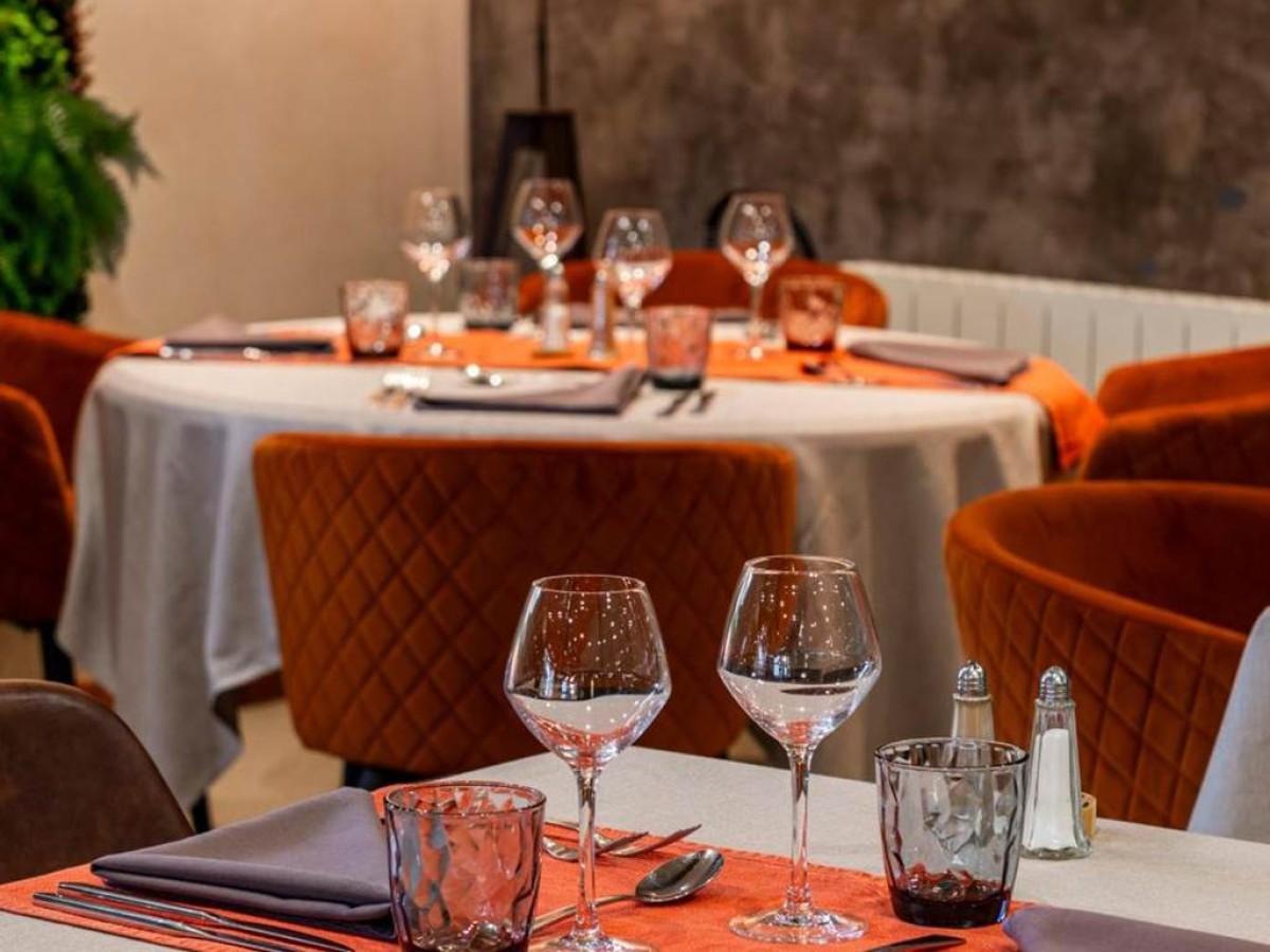 Logis Hotel-Restaurant Saint Romain - Bonjour Fun