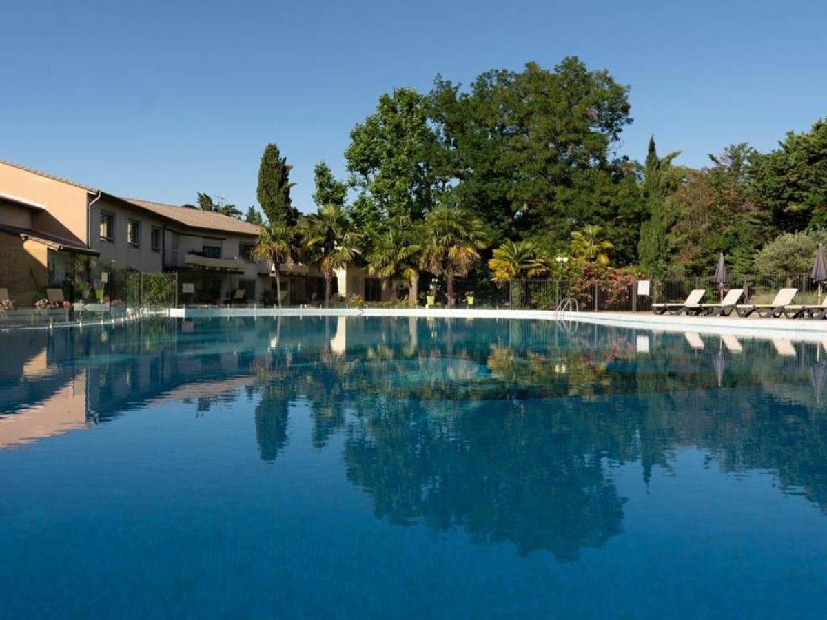 Logis Hotel Restaurant SPA Les Oliviers - Bonjour Fun