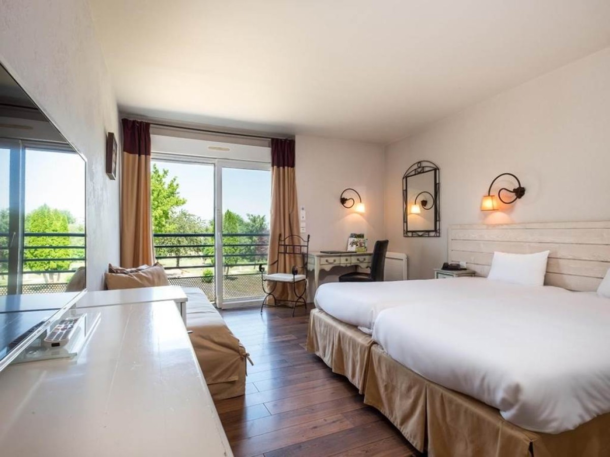 Logis L'Ermitage Hôtel & Restaurant - Bonjour Fun