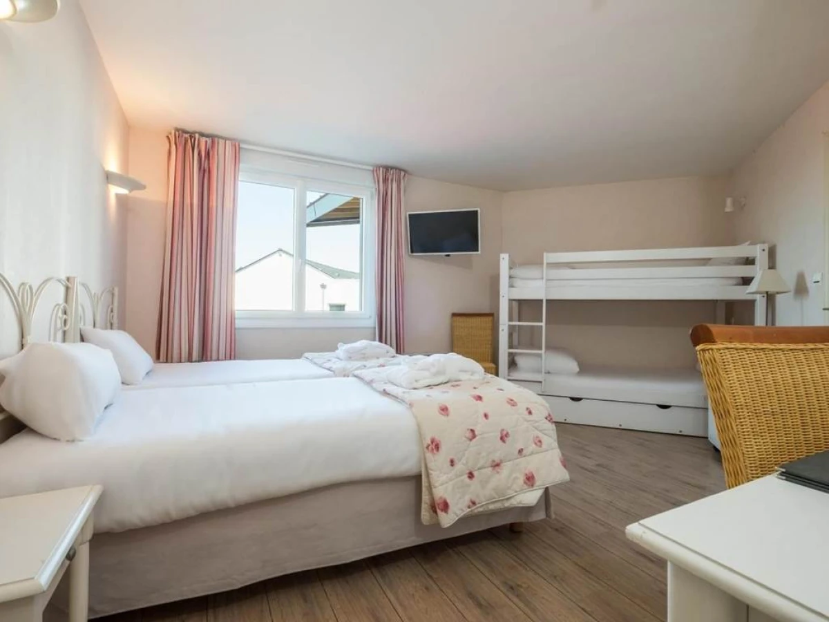 Logis L'Ermitage Hôtel & Restaurant - Bonjour Fun