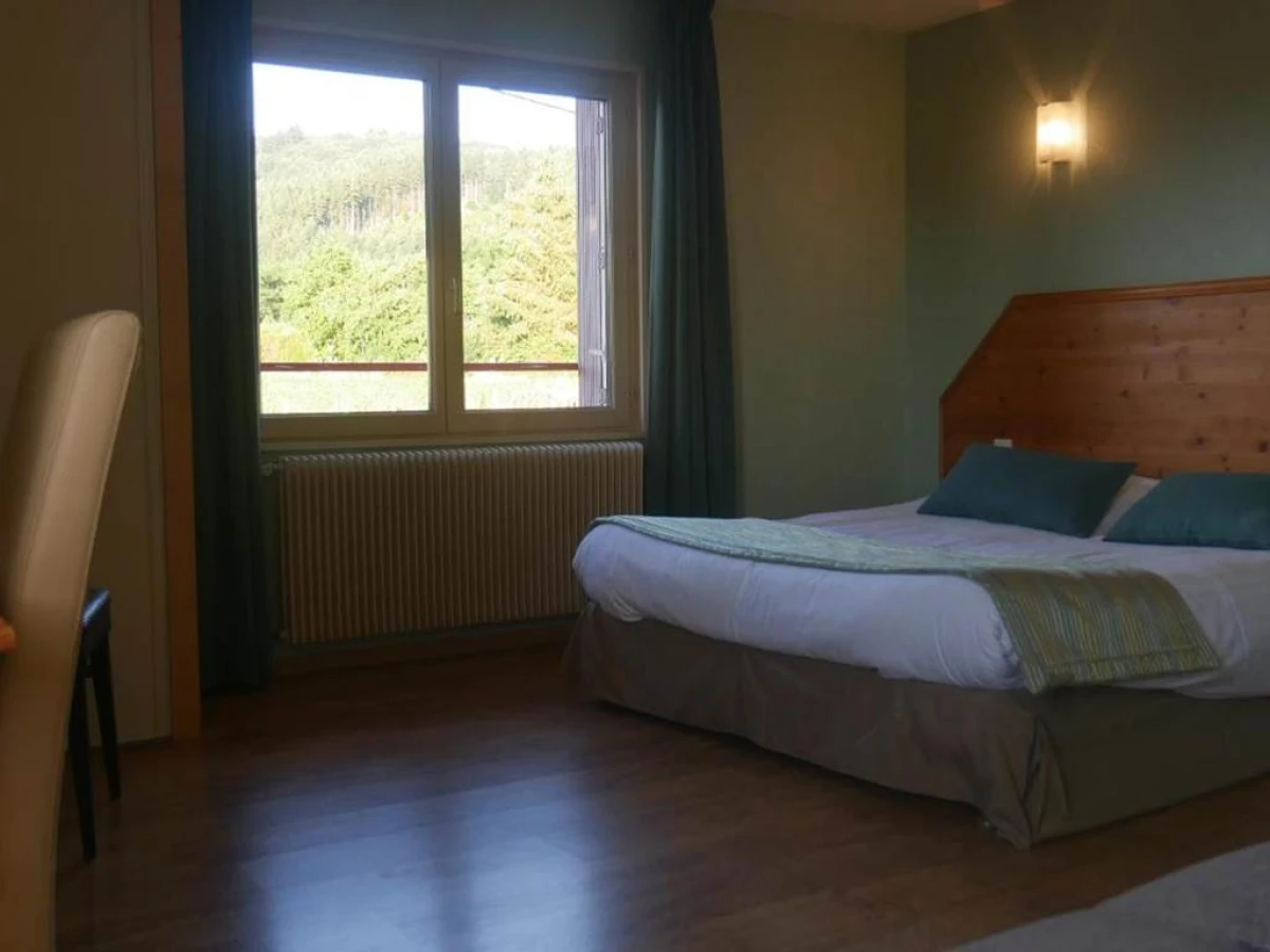 Logis Le Saint Cyr - Bonjour Fun