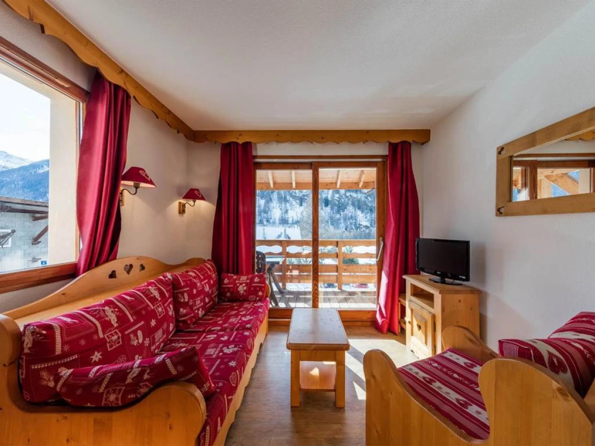 Madame Vacances Les Balcons Du Viso - Bonjour Fun
