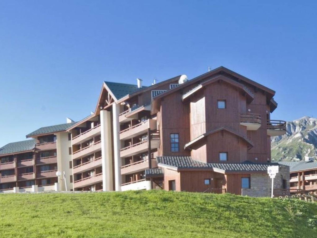 Madame Vacances Lodges des Alpages - Bonjour Fun