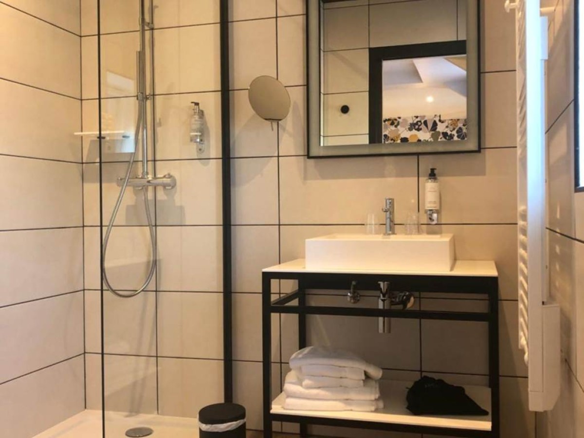 Mayrena Hotel Restaurant - Bonjour Fun