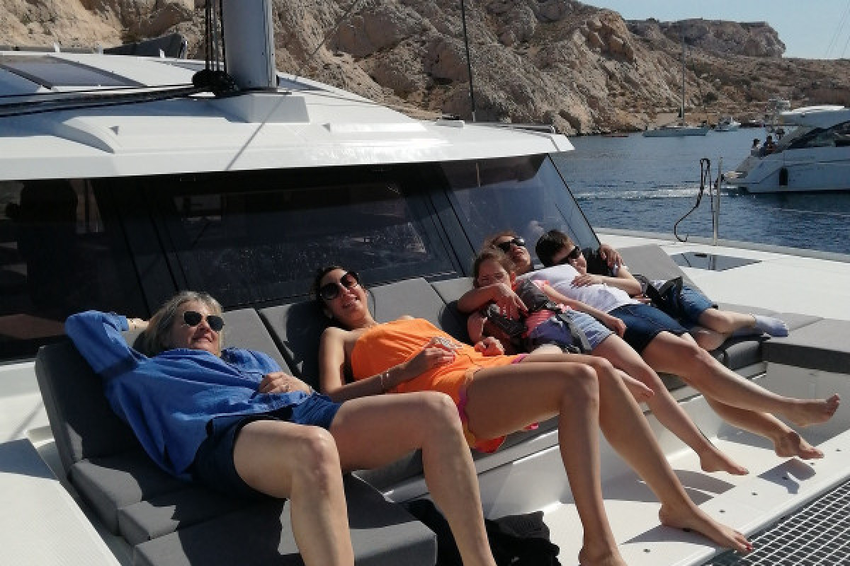 Mini croisière en catamaran dans l'Archipel du Frioul - Bonjour Fun