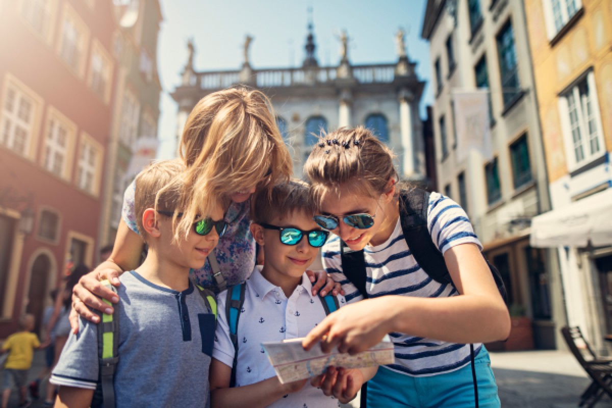 MISSION ANNIVERSAIRE BIRTHDAY RENNES - Bonjour Fun