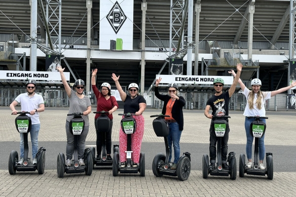 Mönchengladbach: Borussia-Tour + Stadionführung (210min) - Bonjour Fun