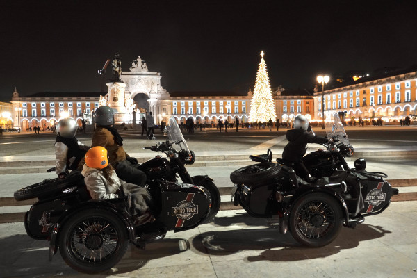 OTA | Retro Tour Lisboa | By Night | 2h00 - Bonjour Fun