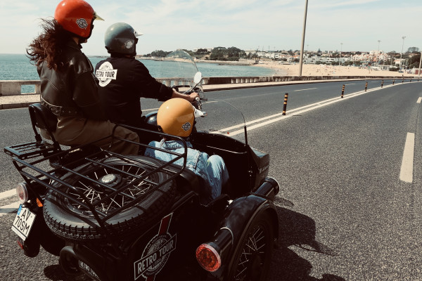 OTA | Retro Tour Lisboa | Sesimbra Classic | 1h00 - Bonjour Fun