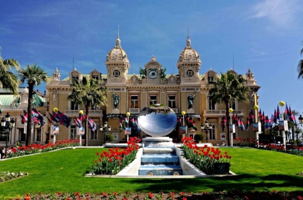 "Package"  Tour en Segway à Nice + Tour en Van Monaco - Bonjour Fun