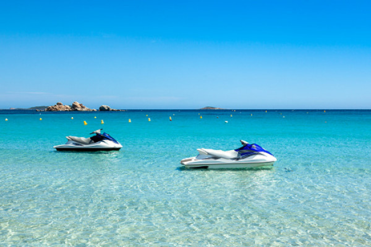Randonnée en Jet Ski - Baie de La Capicciola - 30 min - Bonjour Fun