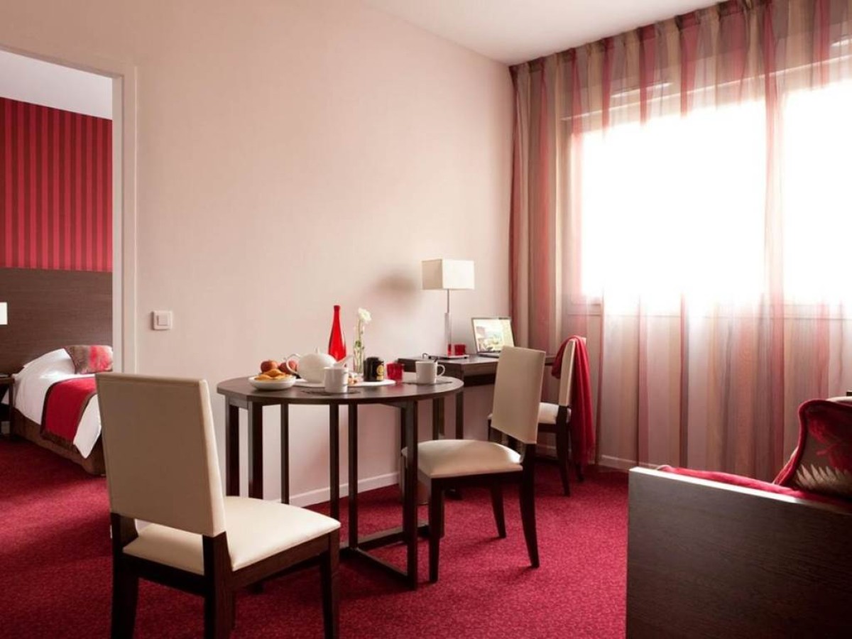 Residence KOSY appart'hôtels - Les Cèdres - Bonjour Fun