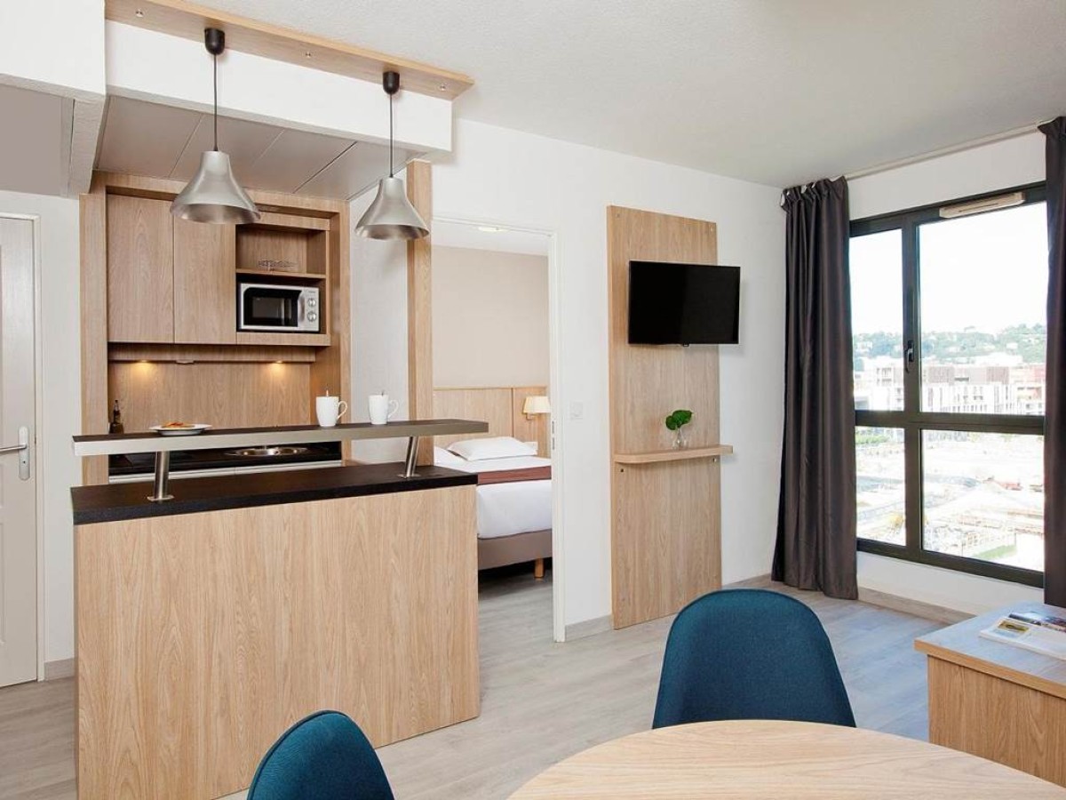 Residhome Lyon Gerland - Bonjour Fun