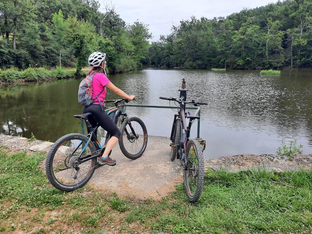 ROUSSENN' ARC - Bonjour Fun