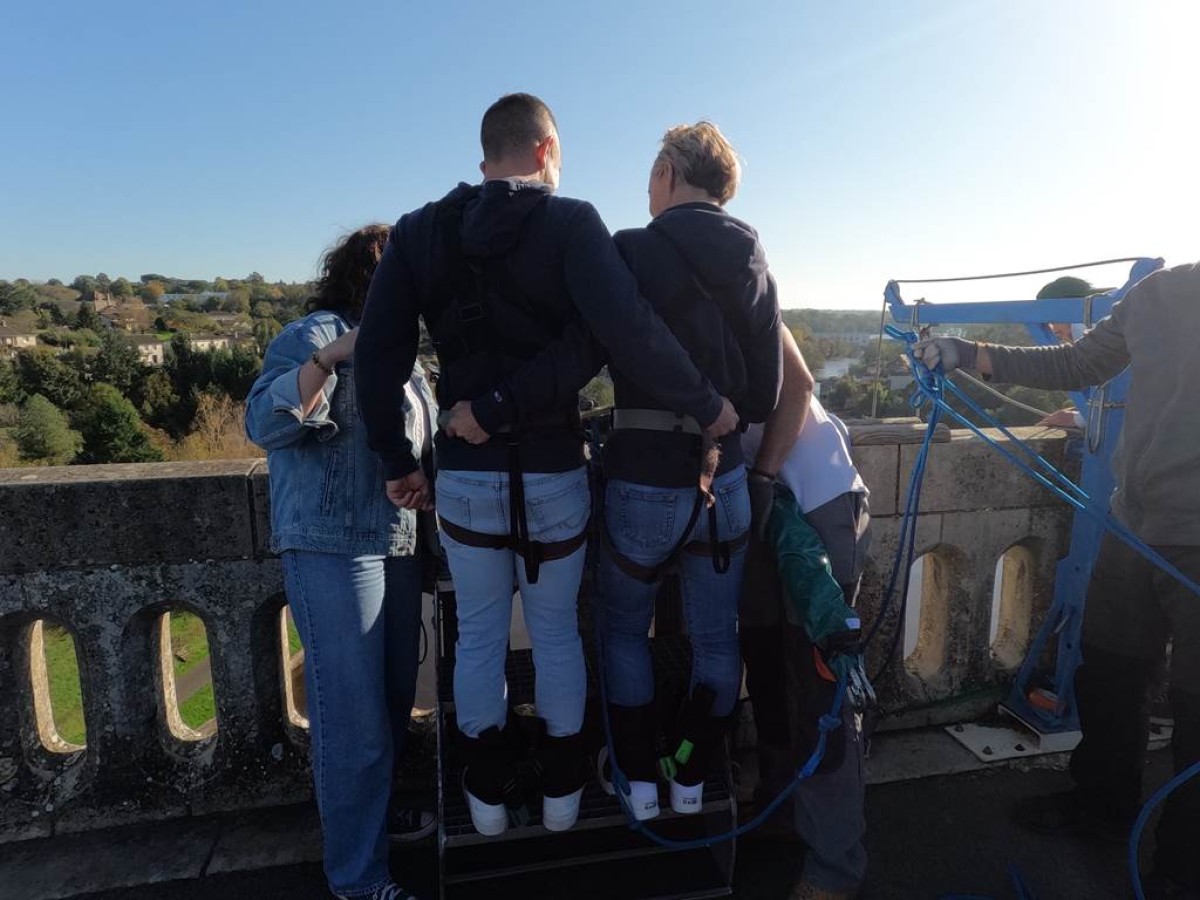 Saut élastique Tandem ( poids total maxi 140 kg ) - Bonjour Fun