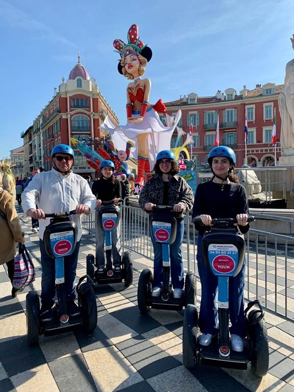 SEGWAY TOUR CARNAVAL - 1H - Bonjour Fun