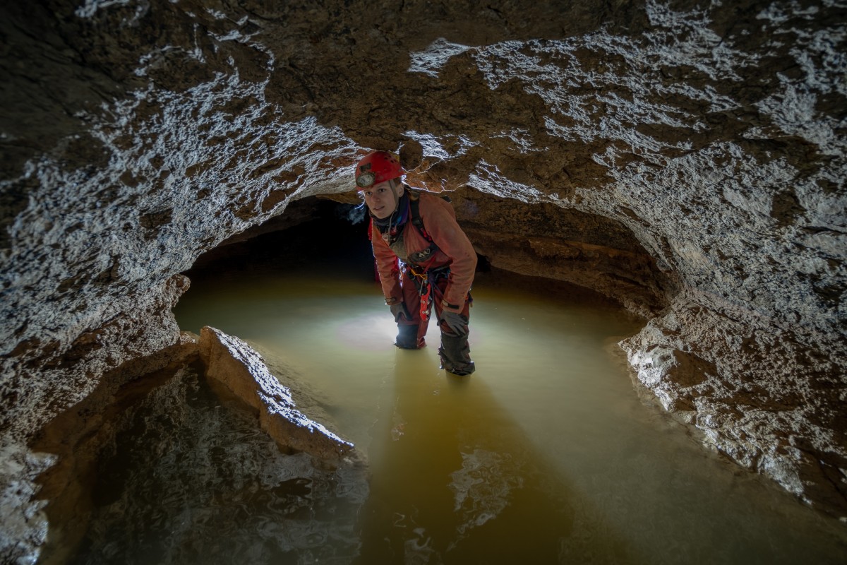Spéléologie a l'Aven Cordier - Bonjour Fun