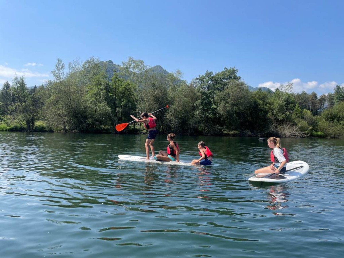 Stand Up paddle - Découverte famille au lac de Lourdes - Bonjour Fun