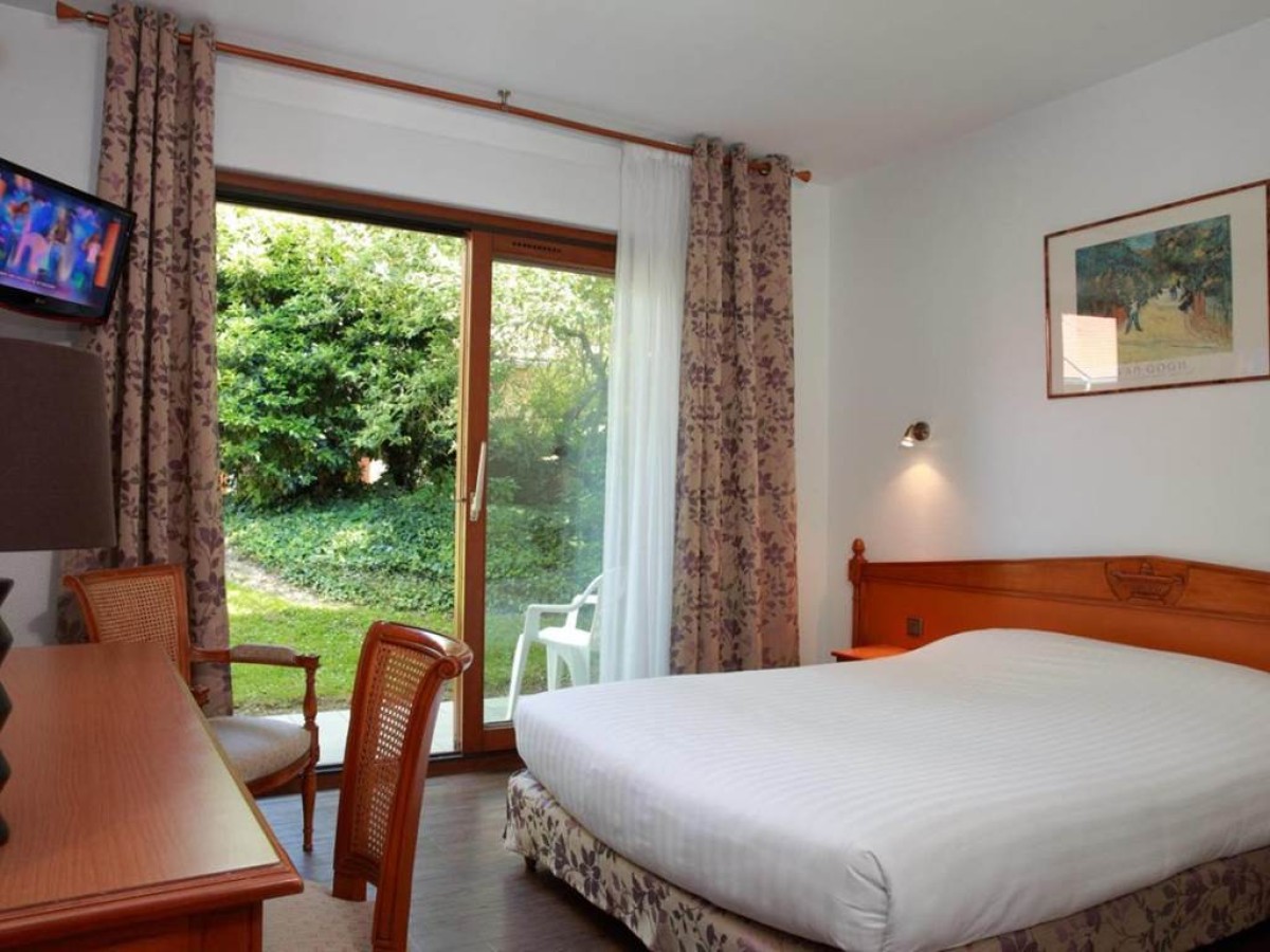 Sure Hotel by Best Western Saint-Quentin Ouest Le  - Bonjour Fun