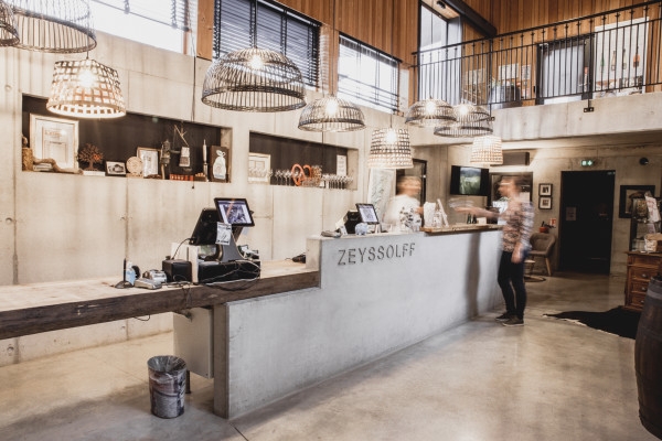 Tea time ou Vin gourmand avec ou sans visite de cave immersive - Bonjour Fun