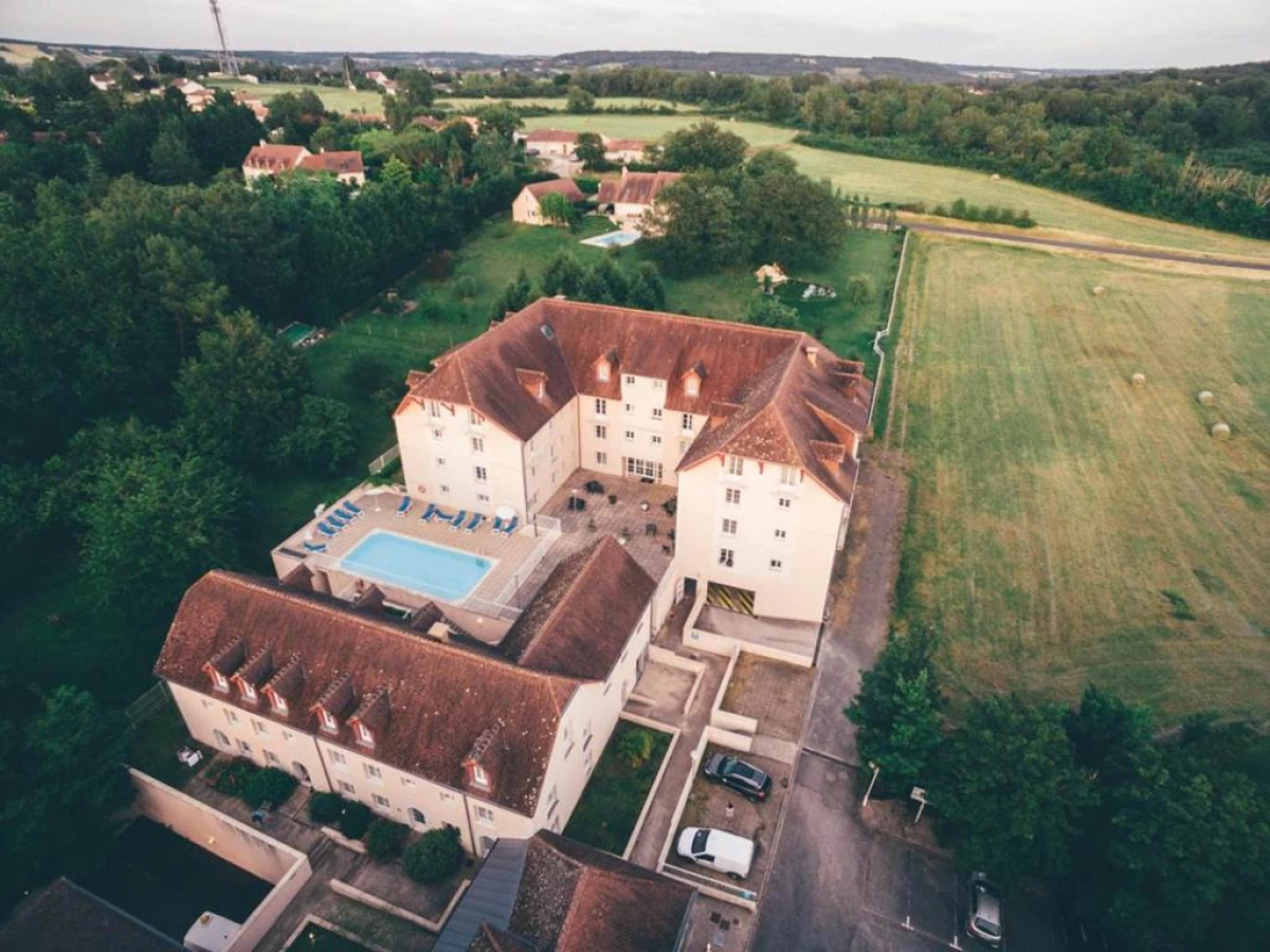 Terres de France - Appart'Hôtel La Roche-Posay - Bonjour Fun