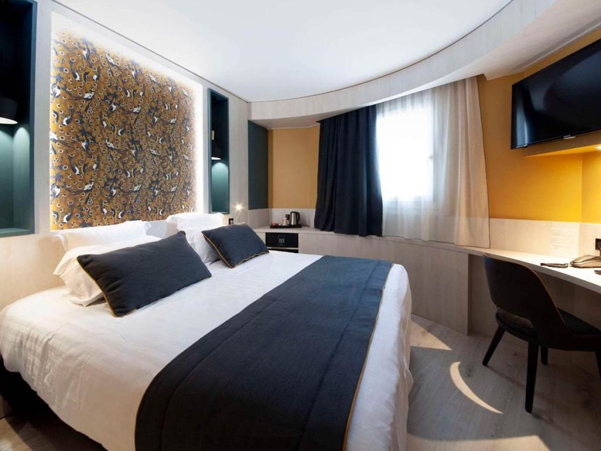 The Originals Boutique - Bonjour Fun