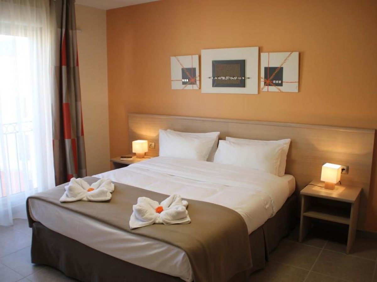 The Originals Boutique - Bonjour Fun