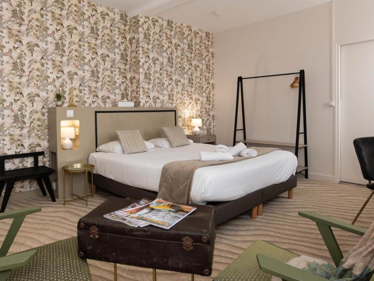 The Originals Boutique - Bonjour Fun