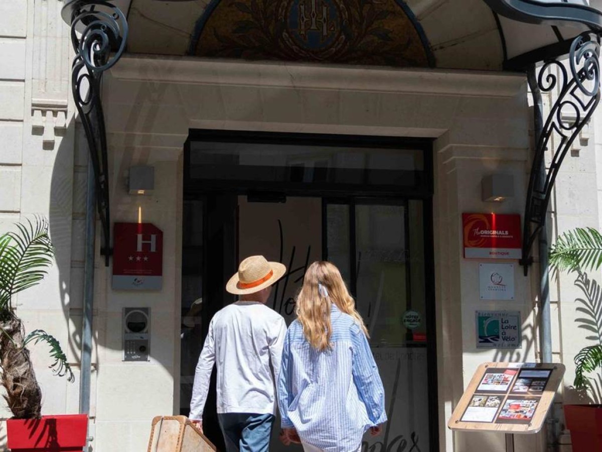 The Originals Boutique - Bonjour Fun