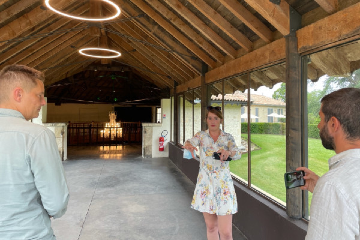 Une journée à St-Emilion en privé  (Van ou Berline) - Bonjour Fun