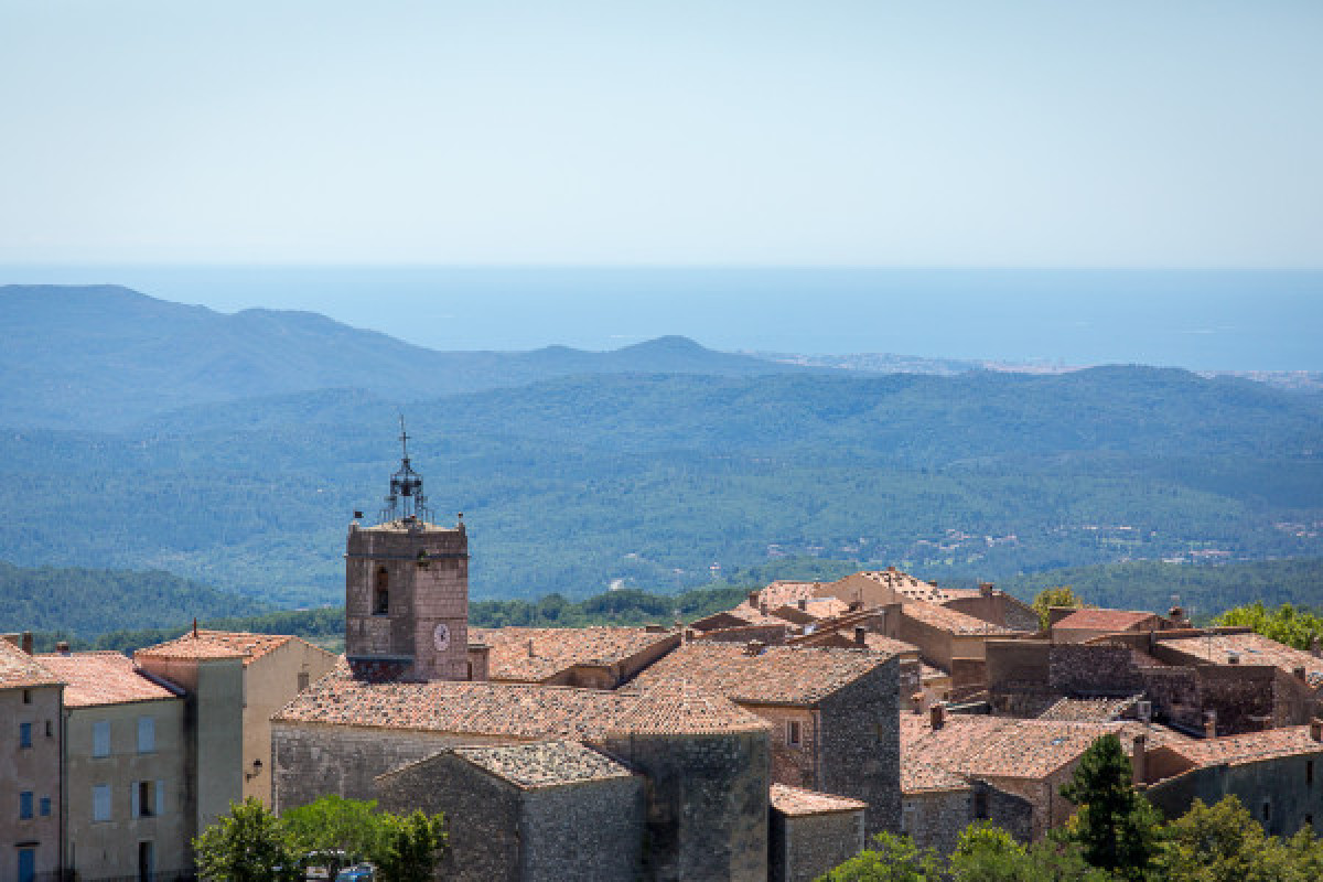 Visite commentée du village de Mons - Bonjour Fun
