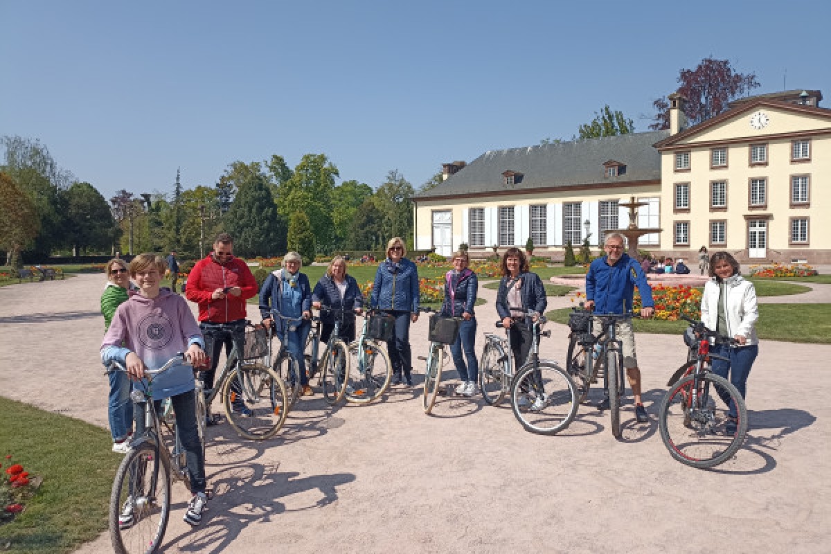 Visite complète / Full bike tour in english - Bonjour Fun