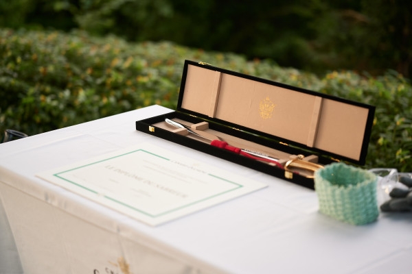 Visite & Initiation au Sabrage - Bonjour Fun