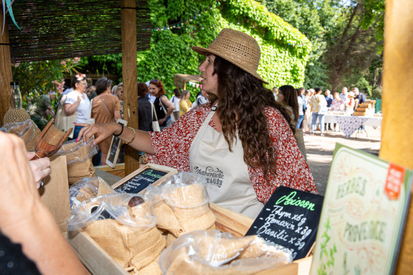 Votre marché provençal  - Bonjour Fun